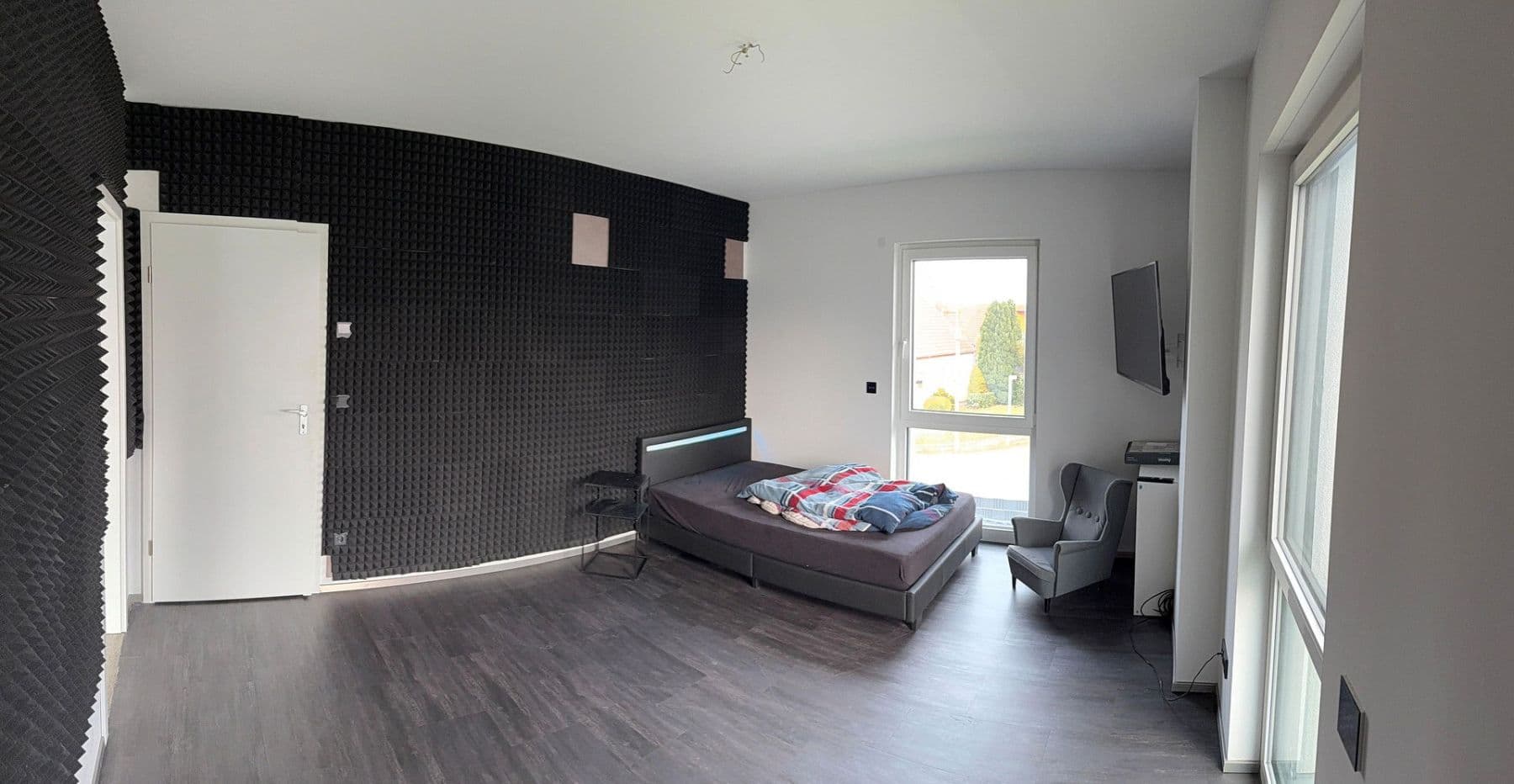 Predaj domu 160 m², pozemek 806 m², Scheppauer Weg 15, Königslutter am Elm, Dolné Sasko Predaj domu 160 m², pozemek 806 m², Scheppauer Weg 15, Königslutter am Elm, Dolné Sasko