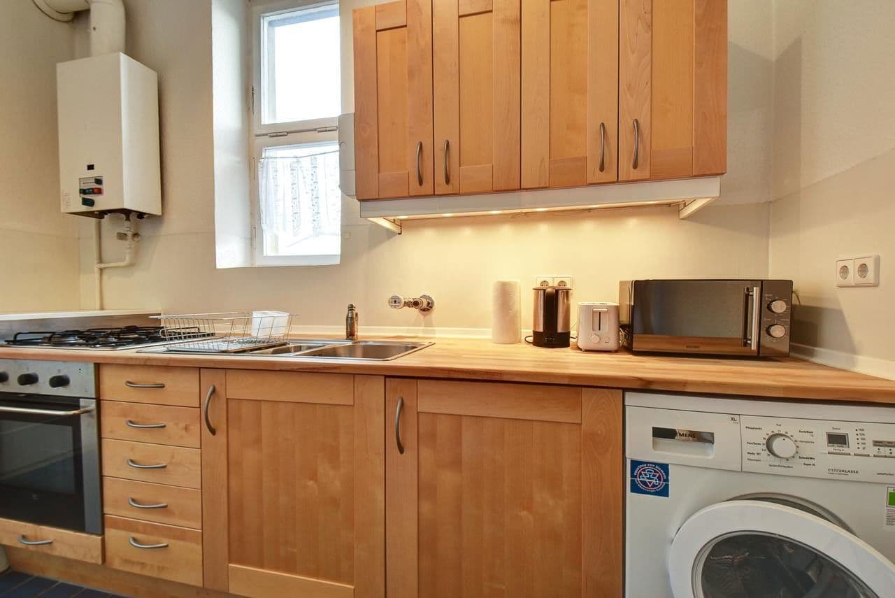 Prenájom bytu 2-izbový 52 m², Stuttgart, Bádensko-Wurttembersko Prenájom bytu 2-izbový 52 m², Stuttgart, Bádensko-Wurttembersko