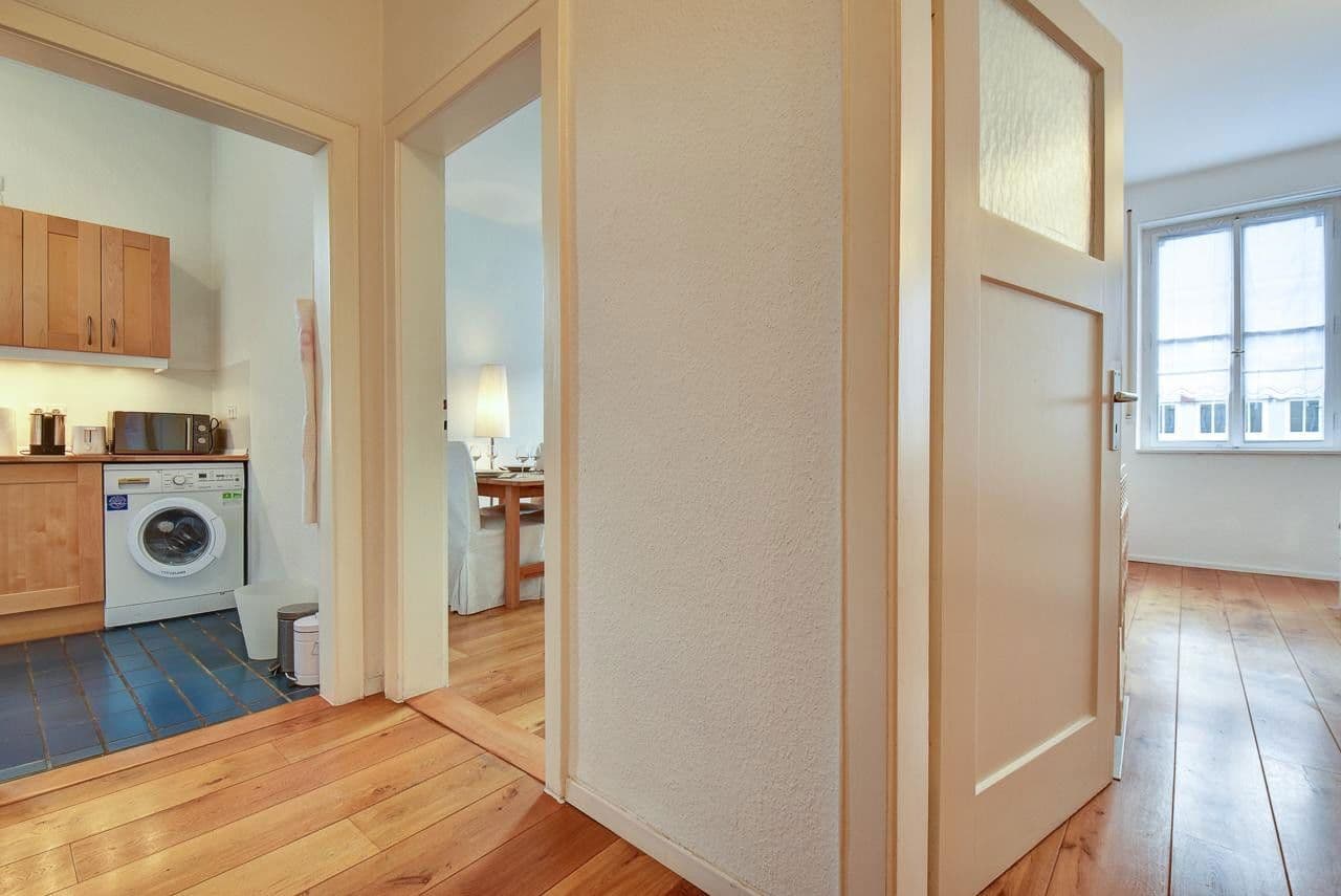 Prenájom bytu 2-izbový 52 m², Stuttgart, Bádensko-Wurttembersko Prenájom bytu 2-izbový 52 m², Stuttgart, Bádensko-Wurttembersko