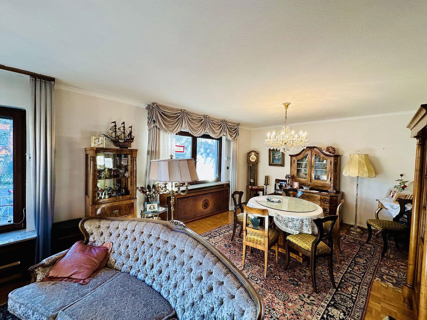 Predaj domu 300 m², pozemek 688 m², Wiesenstraße, Offenbach am Main, Hesensko Predaj domu 300 m², pozemek 688 m², Wiesenstraße, Offenbach am Main, Hesensko