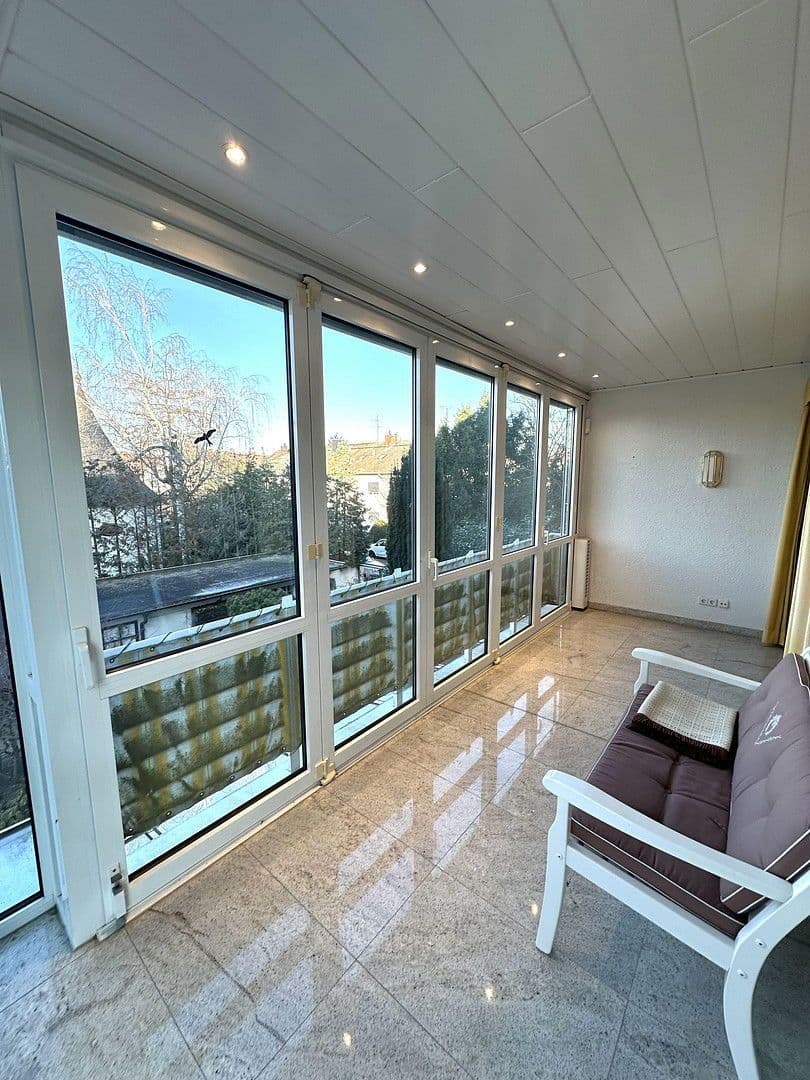 Predaj domu 300 m², pozemek 688 m², Wiesenstraße, Offenbach am Main, Hesensko Predaj domu 300 m², pozemek 688 m², Wiesenstraße, Offenbach am Main, Hesensko