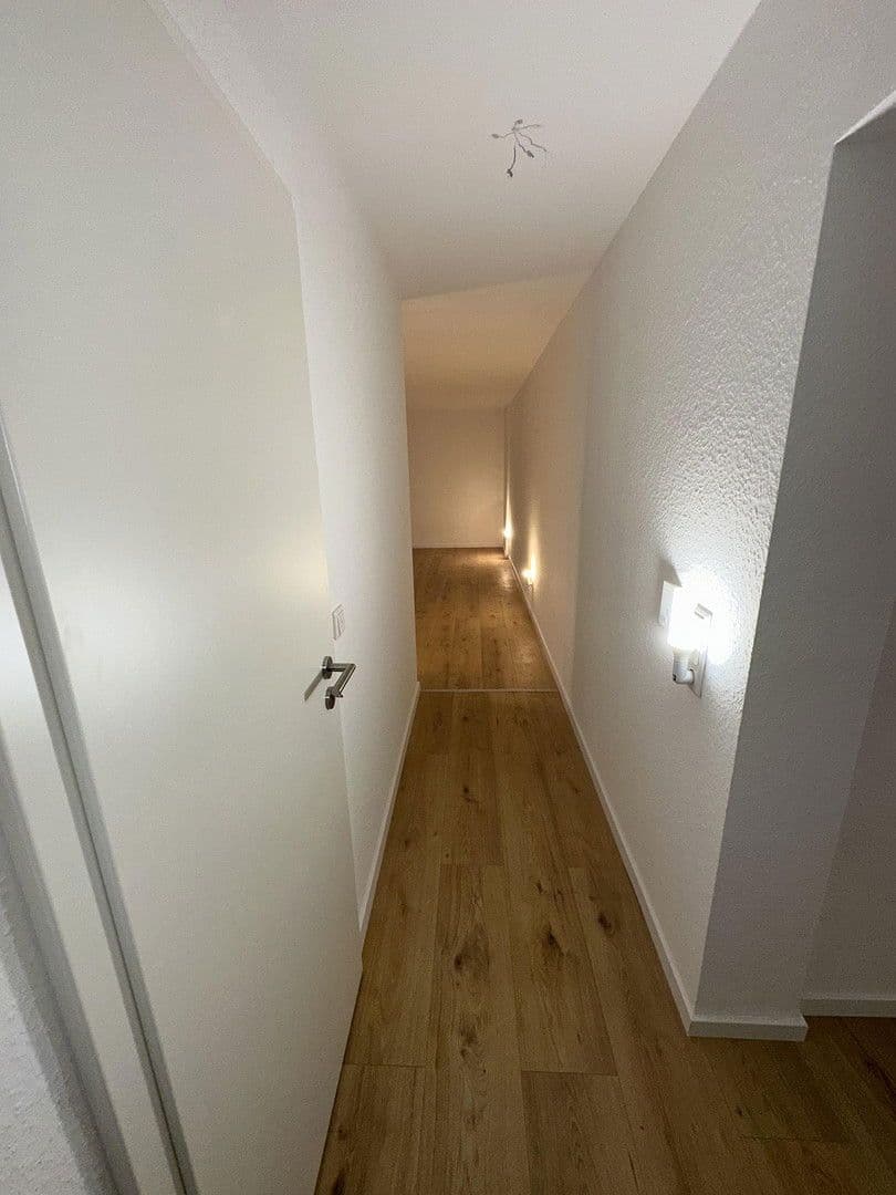 Prenájom bytu 1-izbový 45 m², Fliederweg 24, Zellingen, Bavorsko Prenájom bytu 1-izbový 45 m², Fliederweg 24, Zellingen, Bavorsko