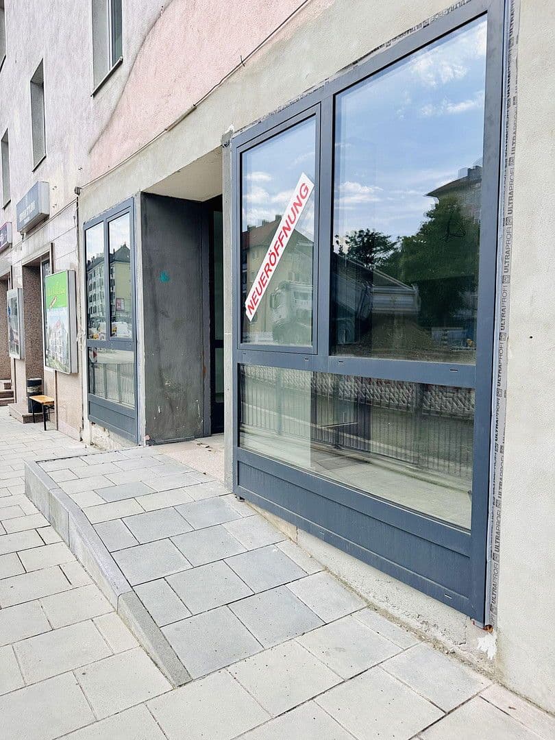 Prenájom nebytového priestoru 104 m², Fürstenriederstaße 8, München, Bavorsko Prenájom nebytového priestoru 104 m², Fürstenriederstaße 8, München, Bavorsko