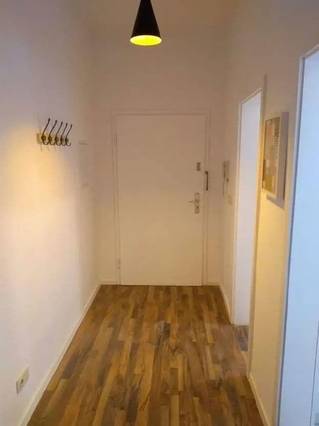 Prenájom bytu 2-izbový 45 m², Uhlandstrasse 17, Leipzig, Sasko Prenájom bytu 2-izbový 45 m², Uhlandstrasse 17, Leipzig, Sasko