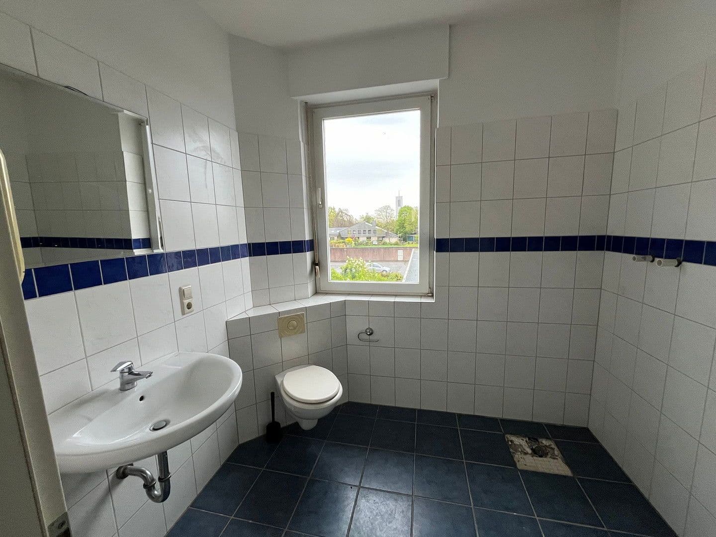 Prenájom kancelárie 300 m², Ravensberger Str. 2, Versmold, Severné Porýnie - Westfálsko Prenájom kancelárie 300 m², Ravensberger Str. 2, Versmold, Severné Porýnie - Westfálsko