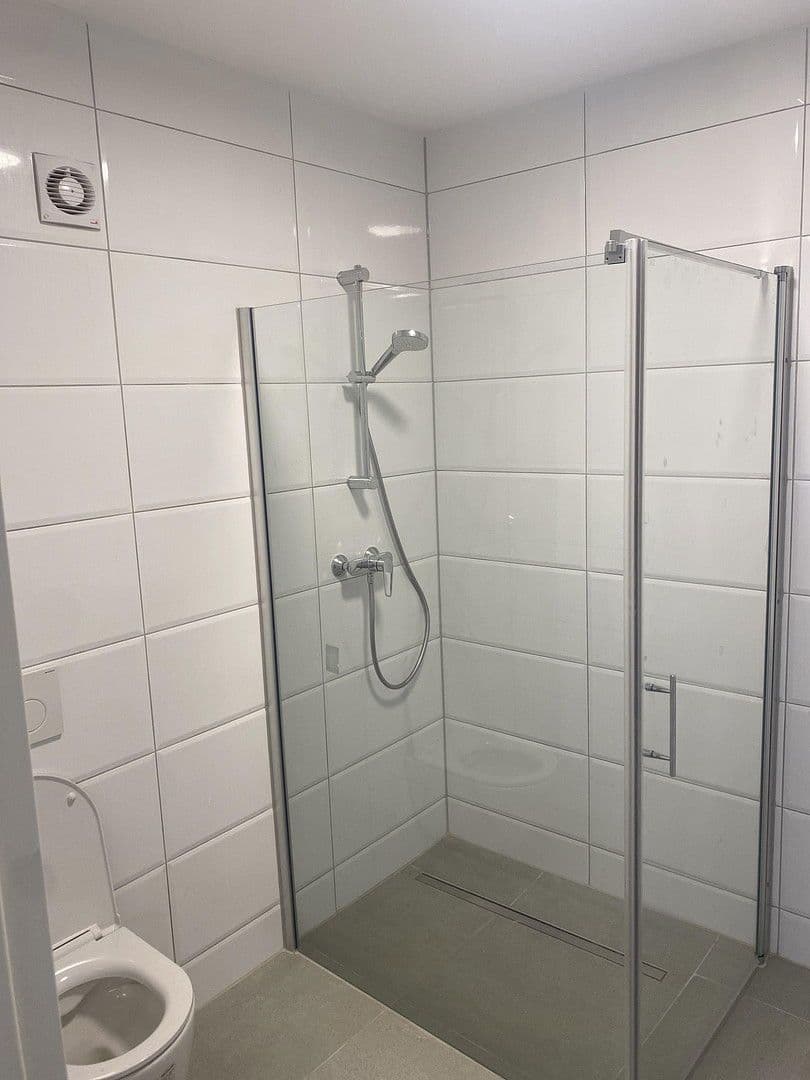 Prenájom bytu 3-izbový 70 m², Wissersheimerweg 8a, Erftstadt, Severné Porýnie - Westfálsko Prenájom bytu 3-izbový 70 m², Wissersheimerweg 8a, Erftstadt, Severné Porýnie - Westfálsko