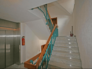 Prenájom bytu 3-izbový 89 m², Liebenzellerstr. 35, Schömberg, Bádensko-Wurttembersko Prenájom bytu 3-izbový 89 m², Liebenzellerstr. 35, Schömberg, Bádensko-Wurttembersko