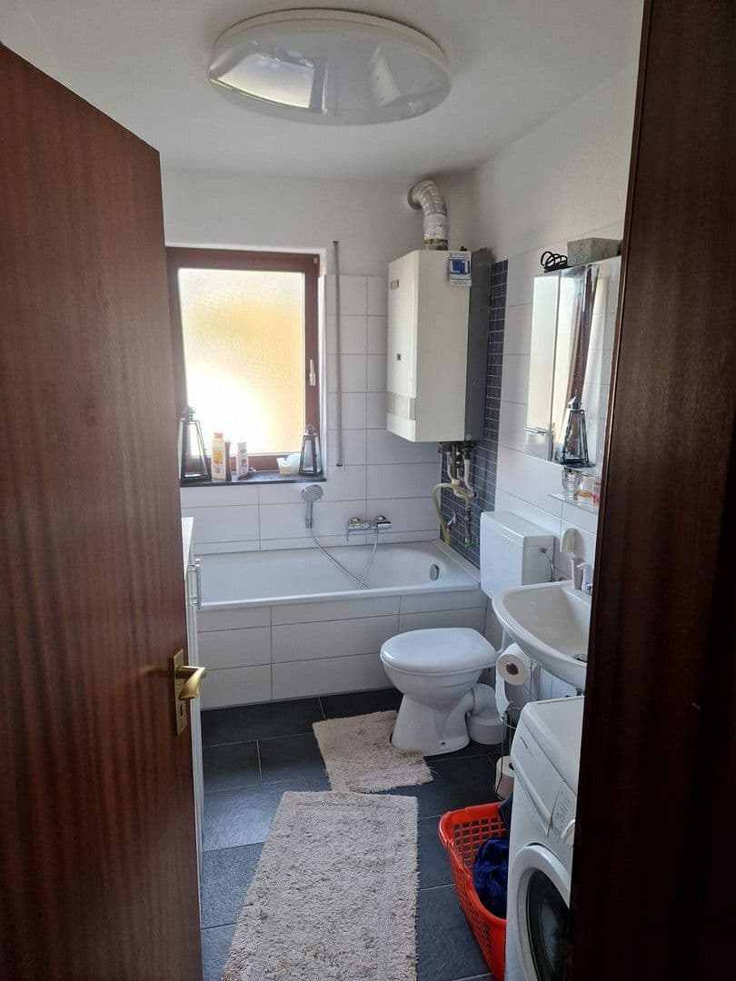 Prenájom bytu 3-izbový 79 m², Asternweg 1A, Bad Gandersheim, Dolné Sasko Prenájom bytu 3-izbový 79 m², Asternweg 1A, Bad Gandersheim, Dolné Sasko