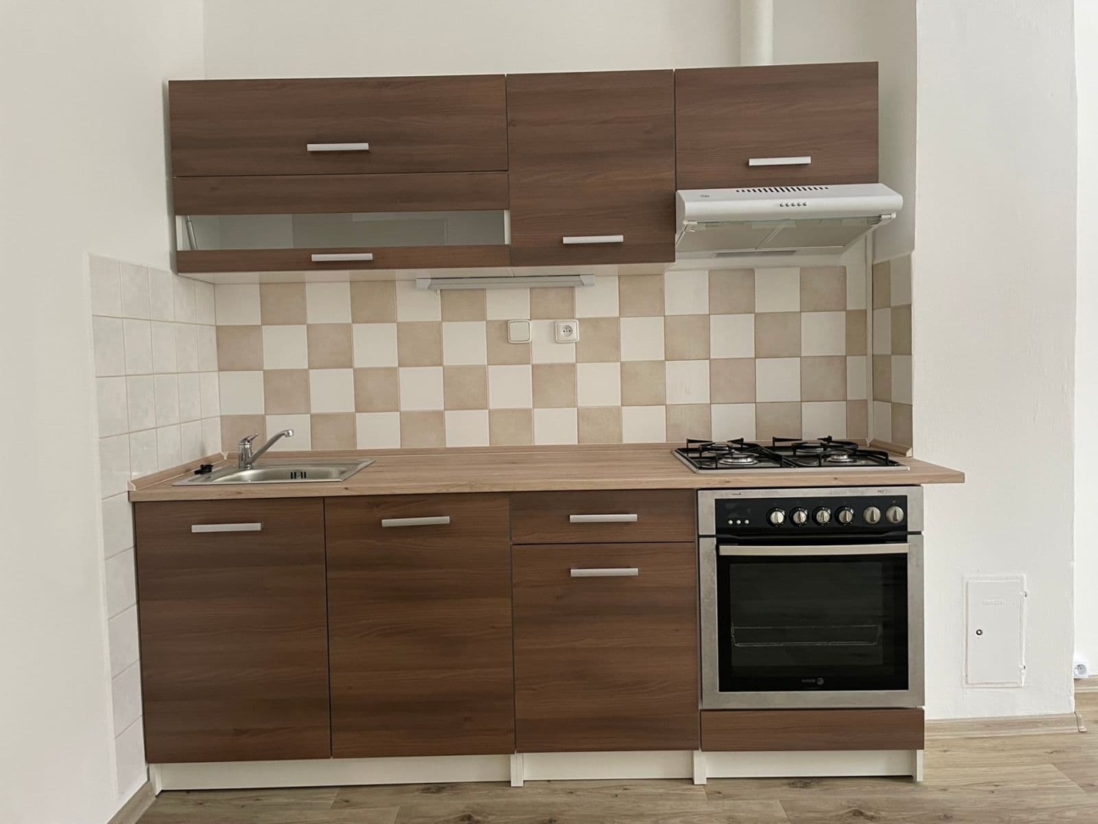 Prenájom bytu 3-izbový 72 m², Za Nádražím, Písek, Jihočeský kraj Prenájom bytu 3-izbový 72 m², Za Nádražím, Písek, Jihočeský kraj