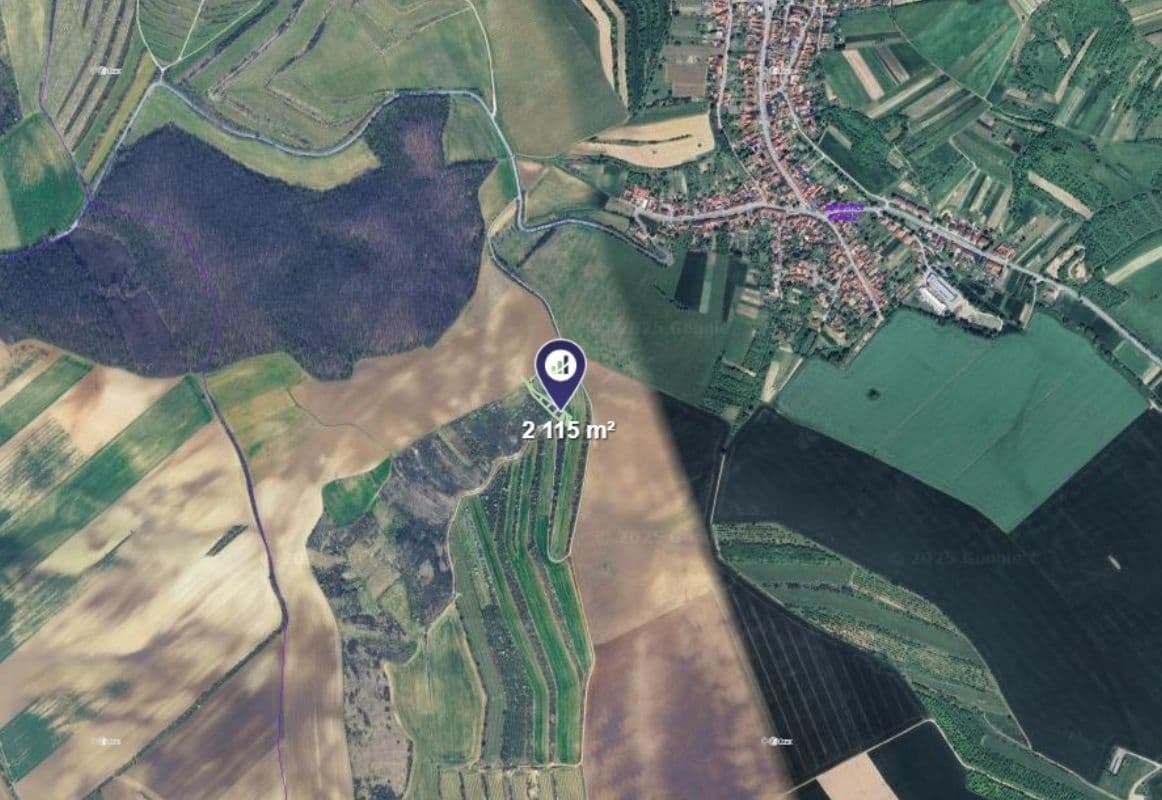 Predaj pozemku 2.115 m², Dambořice, Jihomoravský kraj Predaj pozemku 2.115 m², Dambořice, Jihomoravský kraj