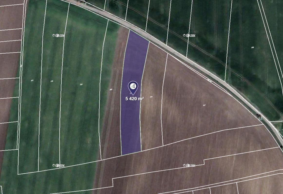 Predaj pozemku 89.284 m², Račiněves, Ústecký kraj Predaj pozemku 89.284 m², Račiněves, Ústecký kraj