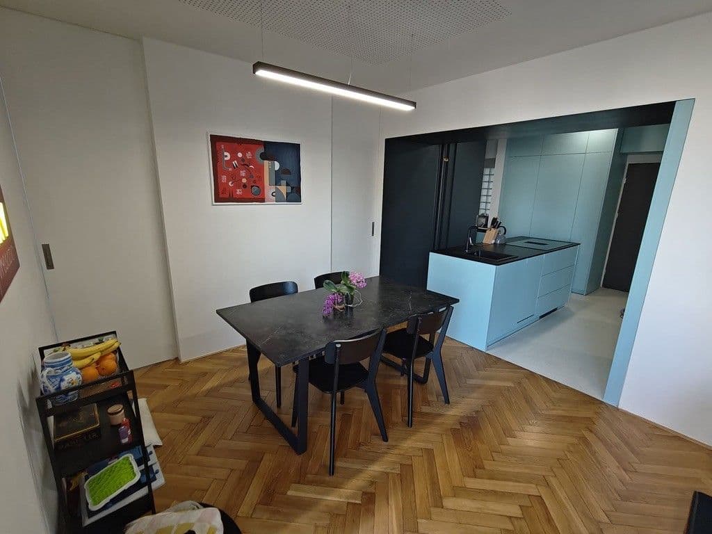 Prenájom bytu 3-izbový 73 m², Jakutská, Praha, Praha Prenájom bytu 3-izbový 73 m², Jakutská, Praha, Praha