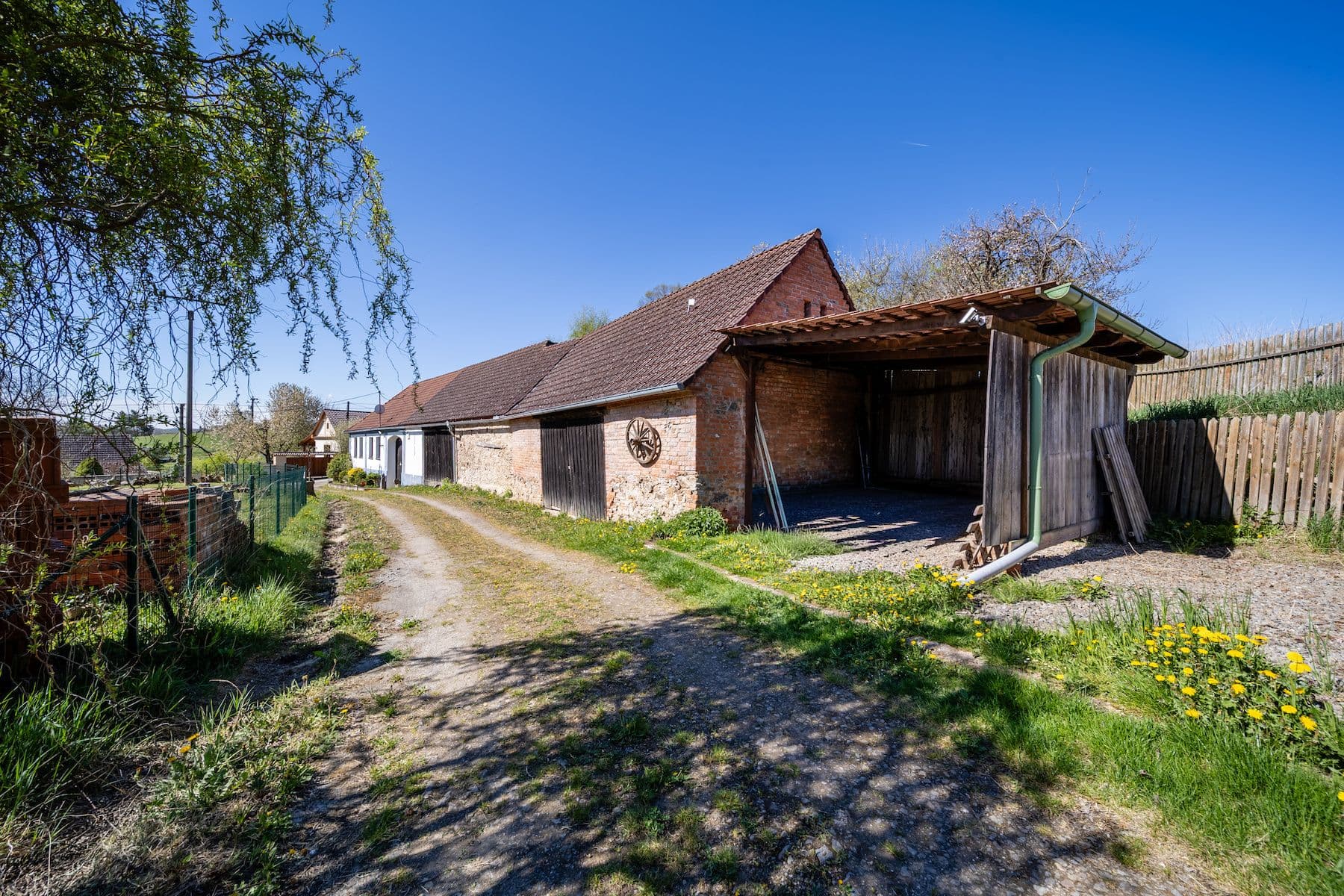 Predaj rekreačného objektu 80 m², pozemek 731 m², Týn nad Vltavou, Jihočeský kraj Predaj rekreačného objektu 80 m², pozemek 731 m², Týn nad Vltavou, Jihočeský kraj