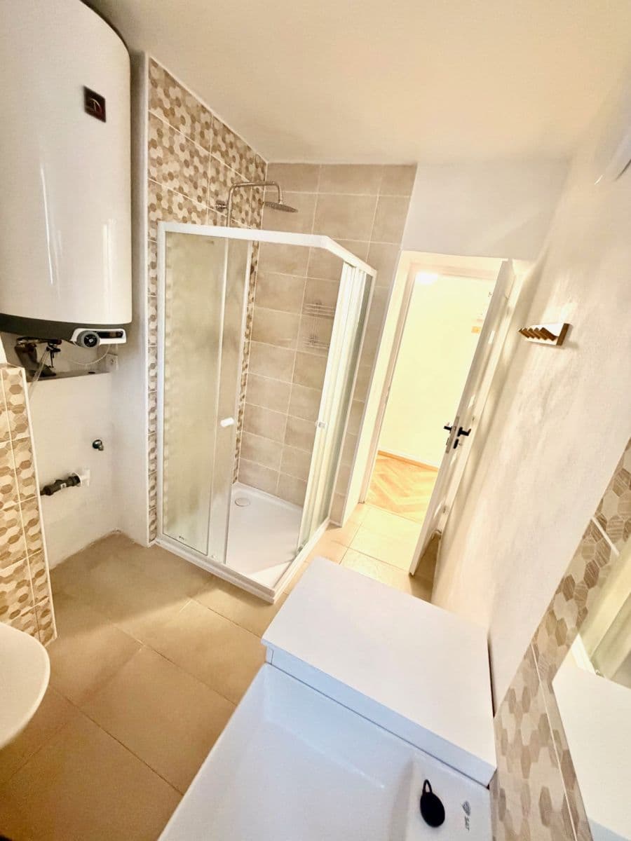 Prenájom bytu 3-izbový 56 m², Podkrušnohorská, Litvínov, Ústecký kraj Prenájom bytu 3-izbový 56 m², Podkrušnohorská, Litvínov, Ústecký kraj