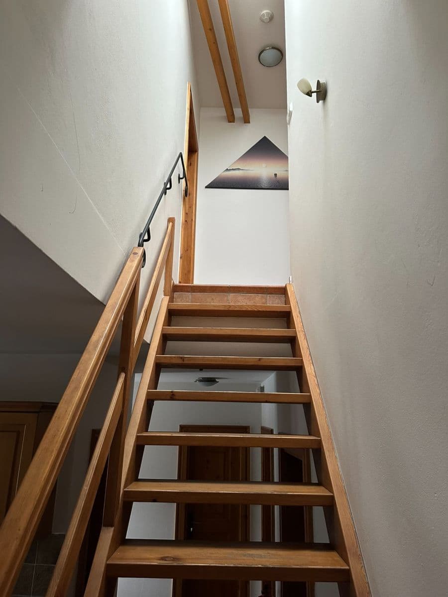 Prenájom domu 160 m², pozemek 43 m², K Horkám, Praha, Praha Prenájom domu 160 m², pozemek 43 m², K Horkám, Praha, Praha