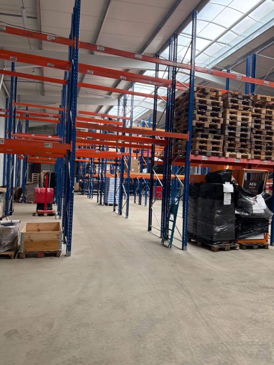 Prenájom nebytového priestoru 800 m², 3322, Jiřice, Středočeský kraj Prenájom nebytového priestoru 800 m², 3322, Jiřice, Středočeský kraj