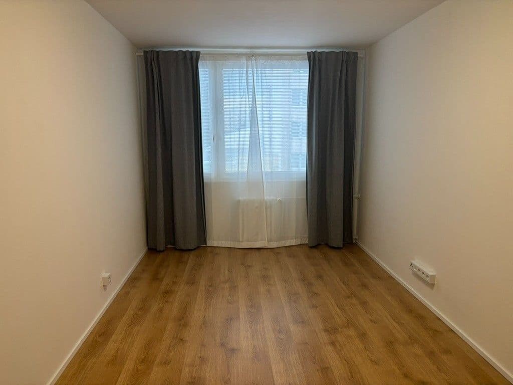 Prenájom bytu 1-izbový 23 m², Čenětická, Praha, Praha Prenájom bytu 1-izbový 23 m², Čenětická, Praha, Praha