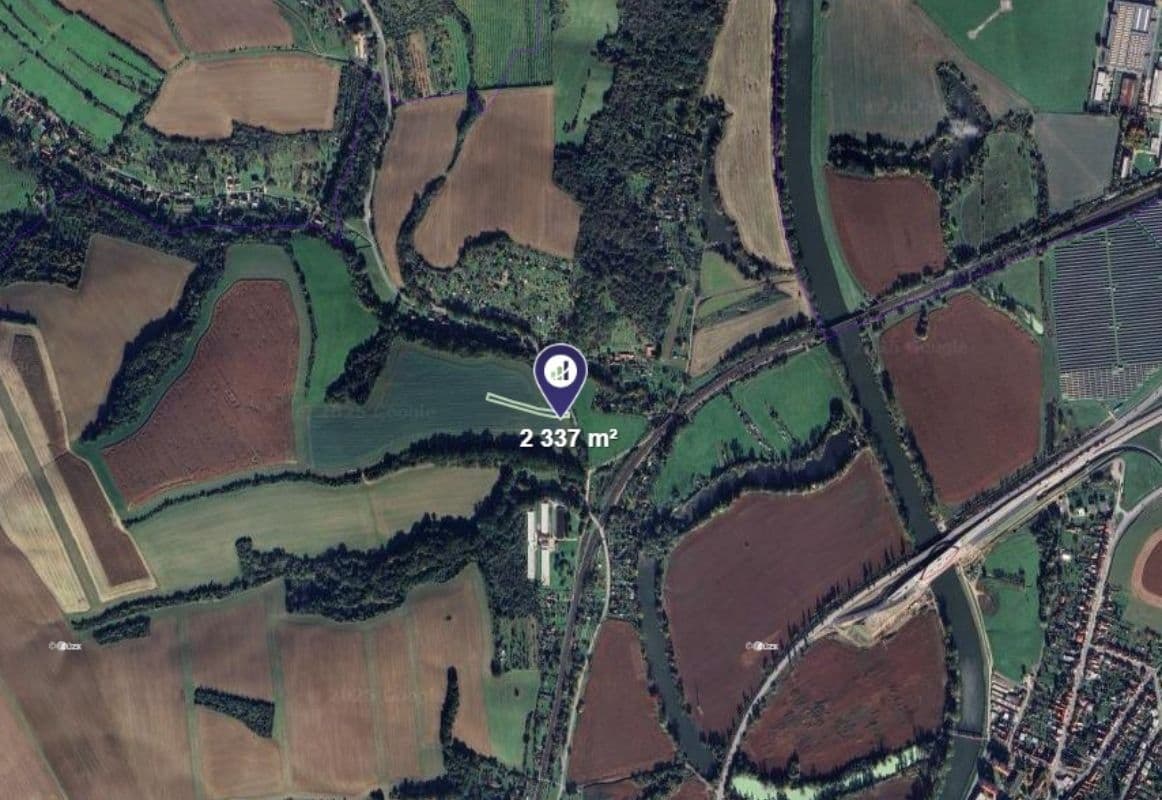 Predaj pozemku 2.337 m², Napajedla, Zlínský kraj Predaj pozemku 2.337 m², Napajedla, Zlínský kraj