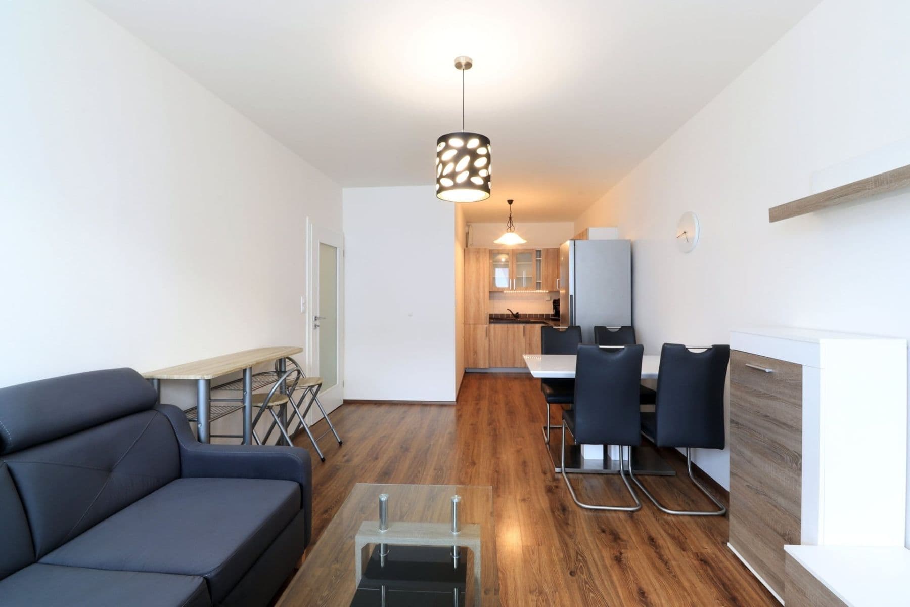 Prenájom bytu 2-izbový 50 m², U Hostavického potoka, Praha, Praha Prenájom bytu 2-izbový 50 m², U Hostavického potoka, Praha, Praha