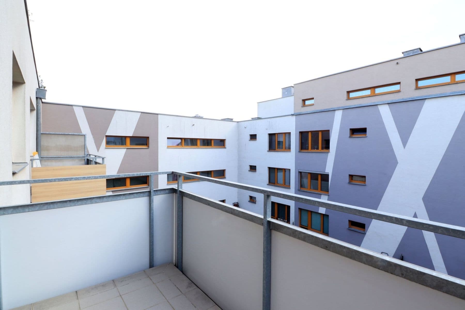 Prenájom bytu 2-izbový 50 m², U Hostavického potoka, Praha, Praha Prenájom bytu 2-izbový 50 m², U Hostavického potoka, Praha, Praha