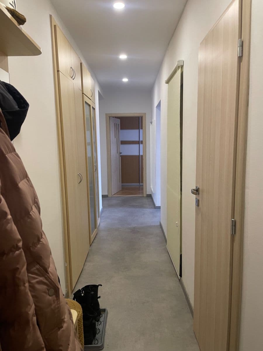 Prenájom bytu 3-izbový 63 m², Mitušova, Ostrava, Moravskoslezský kraj Prenájom bytu 3-izbový 63 m², Mitušova, Ostrava, Moravskoslezský kraj