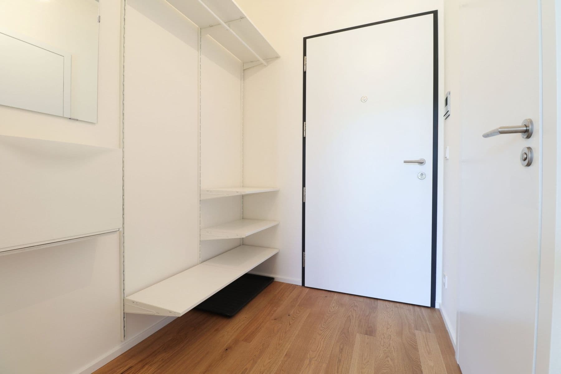 Prenájom bytu 1-izbový 35 m², U průhonu, Praha, Praha Prenájom bytu 1-izbový 35 m², U průhonu, Praha, Praha