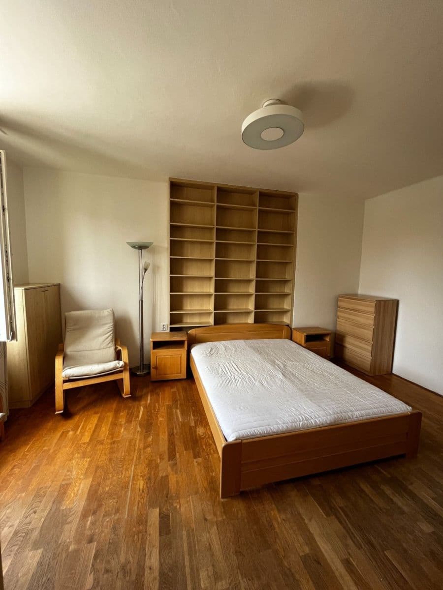 Prenájom bytu 2-izbový 50 m², Květinková, Praha, Praha Prenájom bytu 2-izbový 50 m², Květinková, Praha, Praha