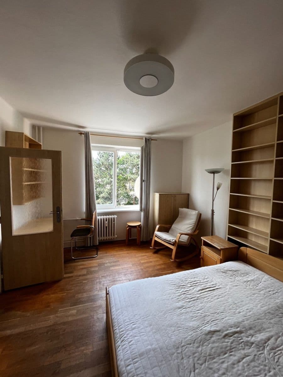 Prenájom bytu 2-izbový 50 m², Květinková, Praha, Praha Prenájom bytu 2-izbový 50 m², Květinková, Praha, Praha