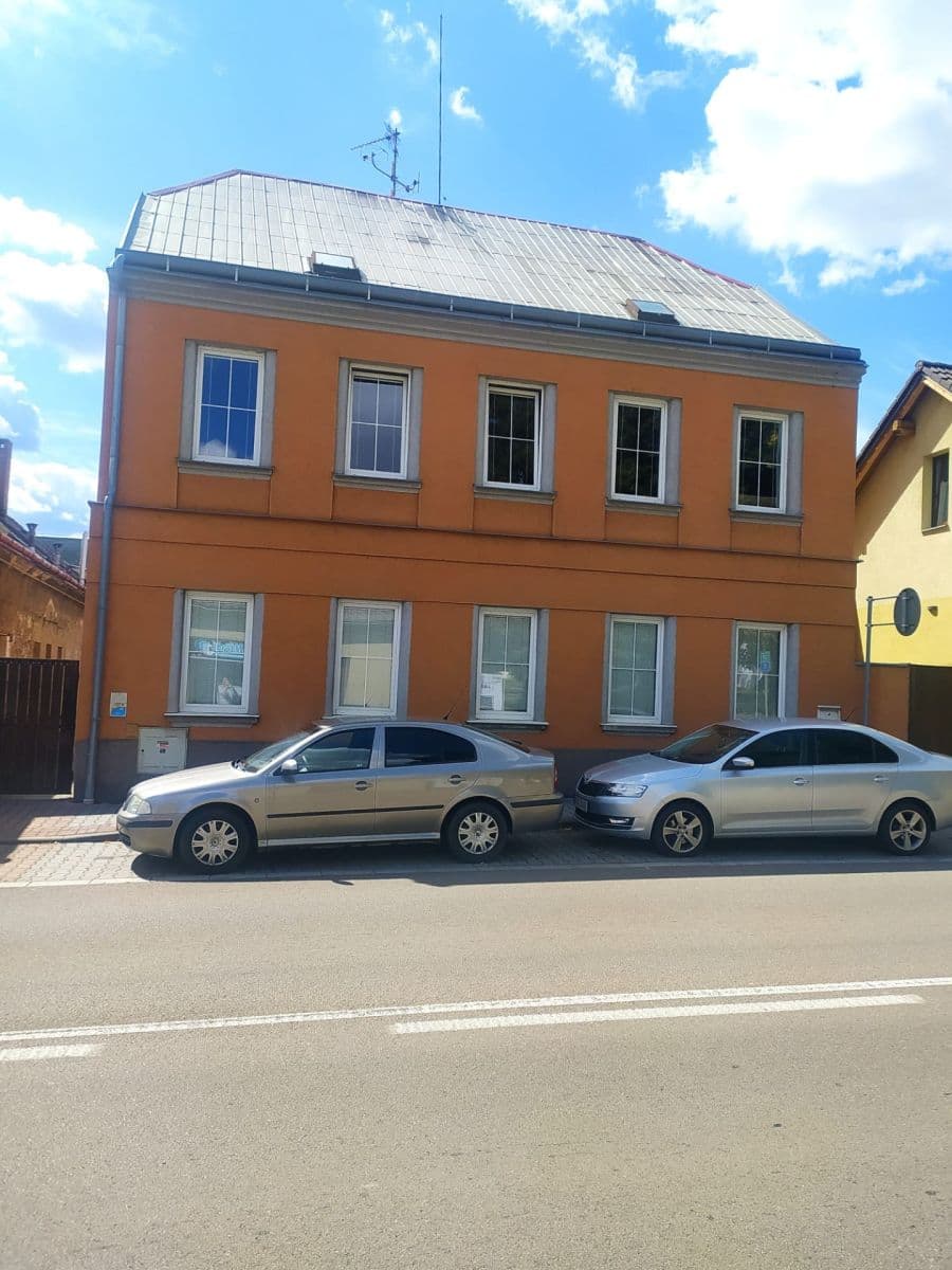 Predaj domu 265 m², pozemek 904 m², Pražská, Chlumec nad Cidlinou, Královéhradecký kraj Predaj domu 265 m², pozemek 904 m², Pražská, Chlumec nad Cidlinou, Královéhradecký kraj