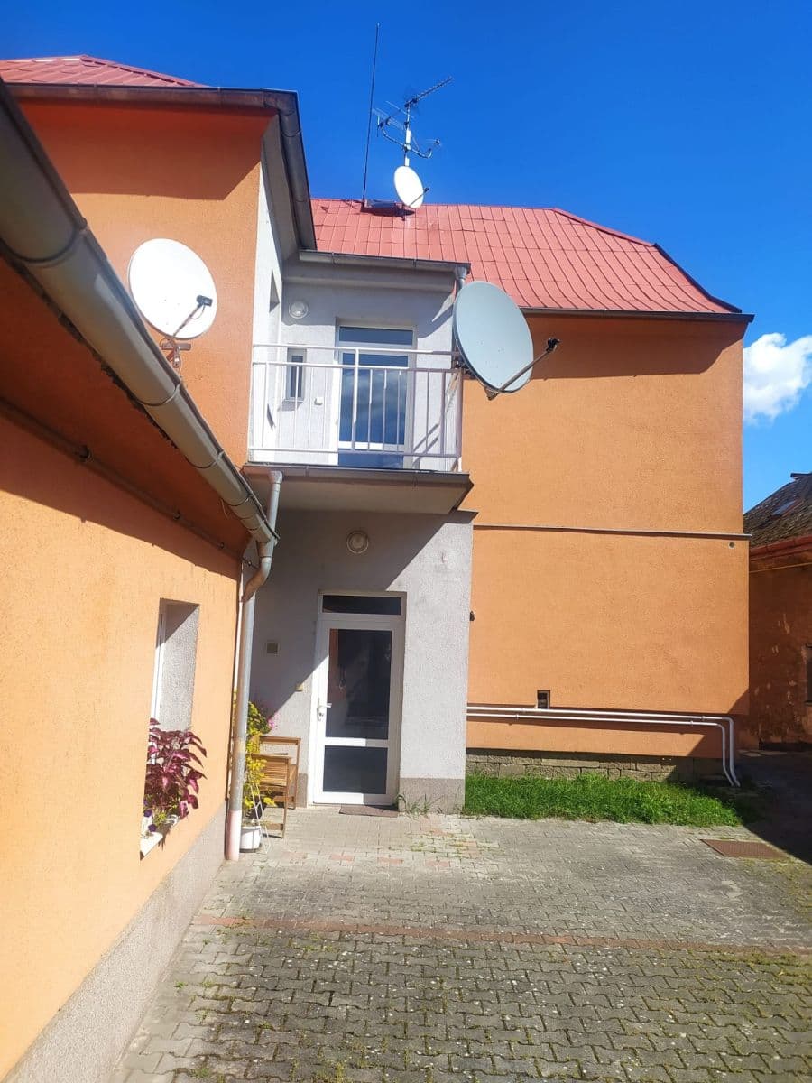 Predaj domu 265 m², pozemek 904 m², Pražská, Chlumec nad Cidlinou, Královéhradecký kraj Predaj domu 265 m², pozemek 904 m², Pražská, Chlumec nad Cidlinou, Královéhradecký kraj