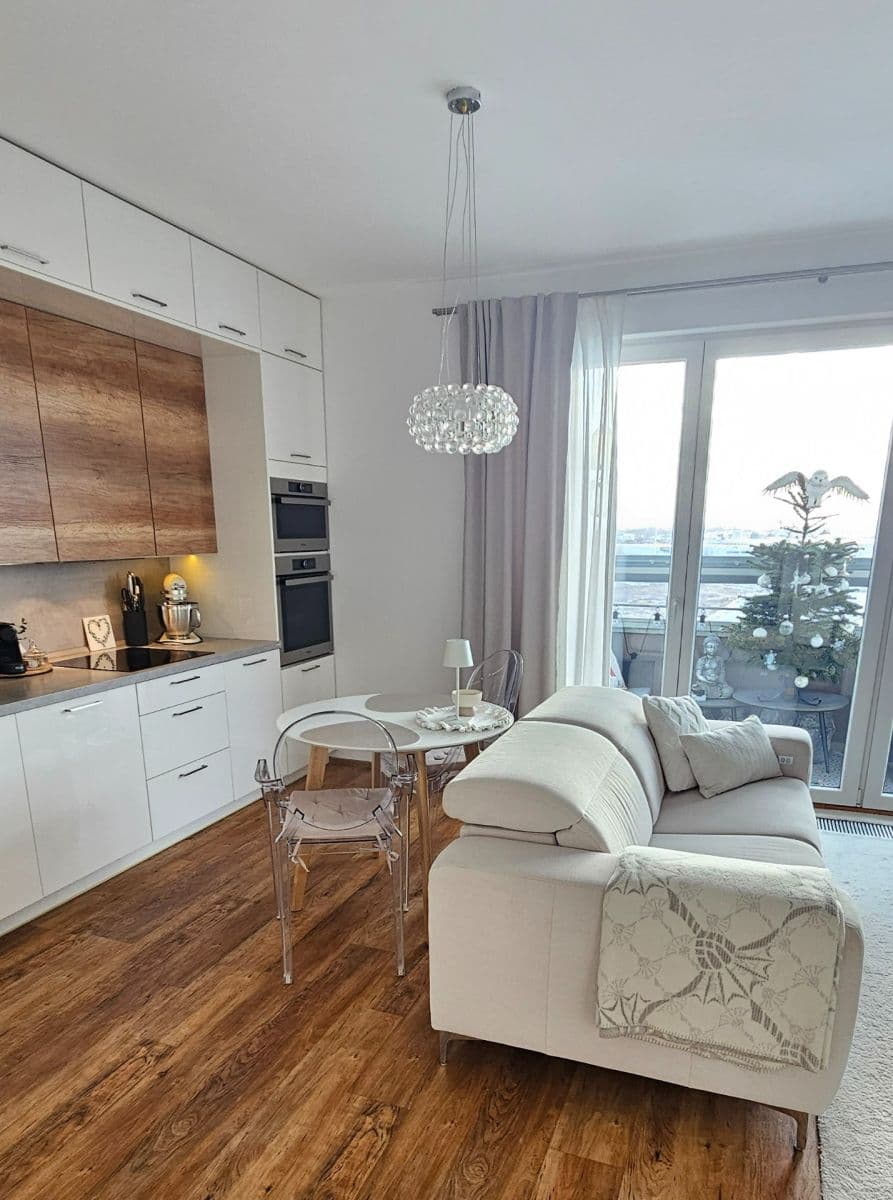 Predaj bytu 1-izbový 37 m², Štanderova, Praha, Praha Predaj bytu 1-izbový 37 m², Štanderova, Praha, Praha