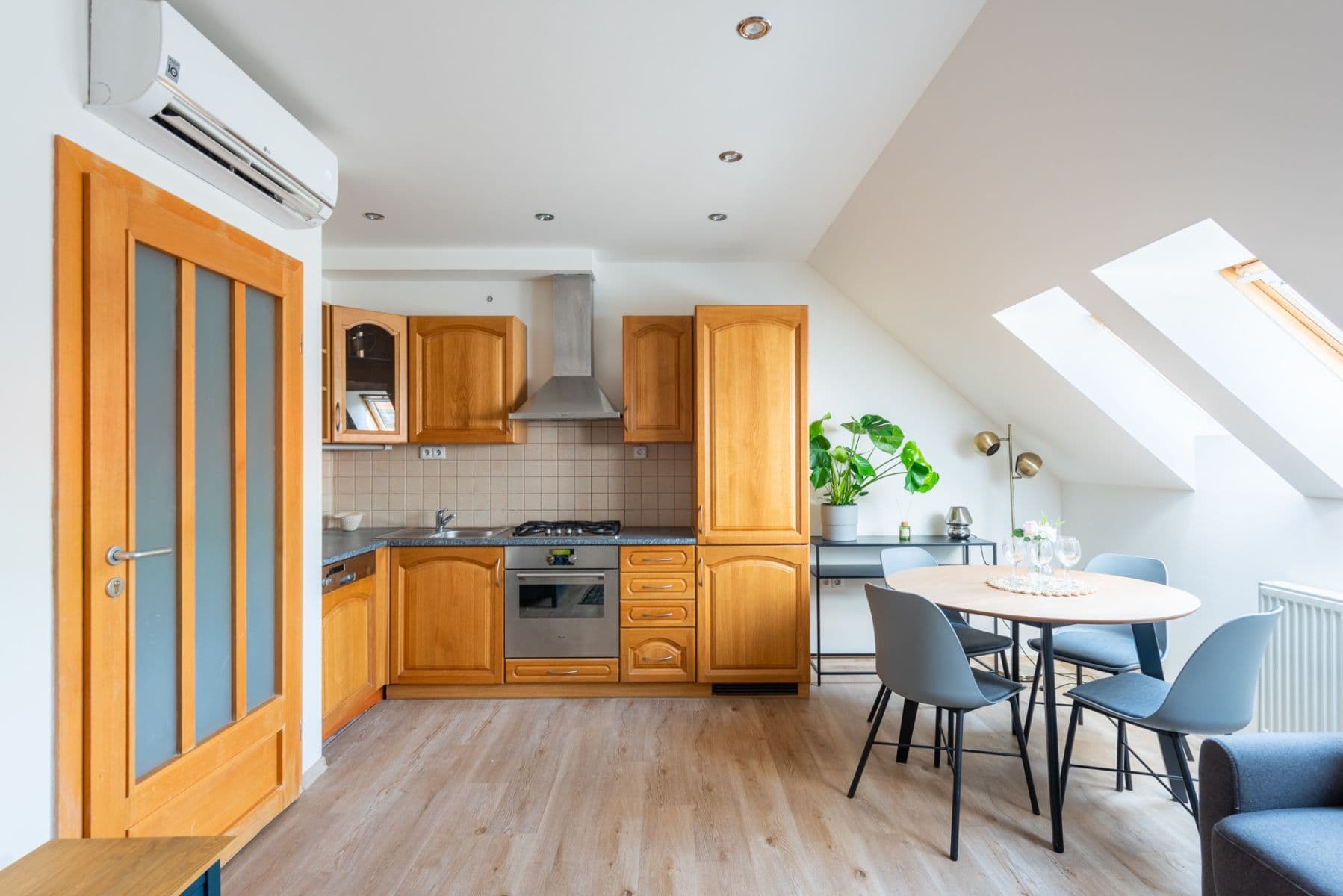 Prenájom bytu 47 m², Klimentská, Praha, Praha Prenájom bytu 47 m², Klimentská, Praha, Praha