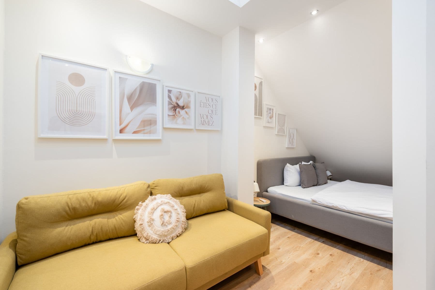 Prenájom bytu 47 m², Klimentská, Praha, Praha Prenájom bytu 47 m², Klimentská, Praha, Praha