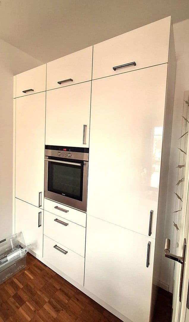 Prenájom bytu 2-izbový 90 m², Ellmaierstraße 6, Rosenheim, Bavorsko Prenájom bytu 2-izbový 90 m², Ellmaierstraße 6, Rosenheim, Bavorsko