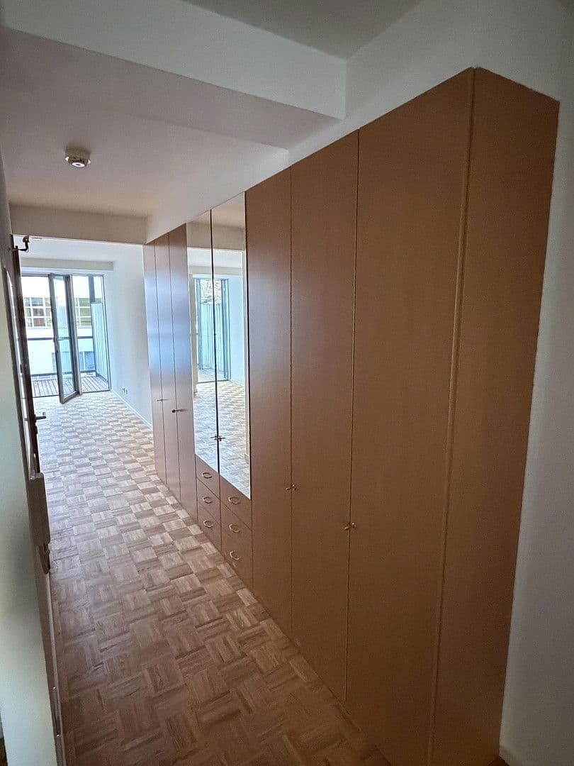 Prenájom bytu 1-izbový 45 m², Eierstr. X, Stuttgart, Bádensko-Wurttembersko Prenájom bytu 1-izbový 45 m², Eierstr. X, Stuttgart, Bádensko-Wurttembersko