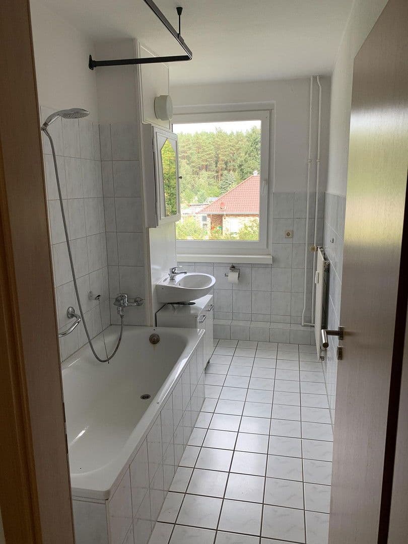 Prenájom bytu 3-izbový 60 m², Hauptstraße 6, Warlitz, Meklenbursko-Predpomoransko Prenájom bytu 3-izbový 60 m², Hauptstraße 6, Warlitz, Meklenbursko-Predpomoransko