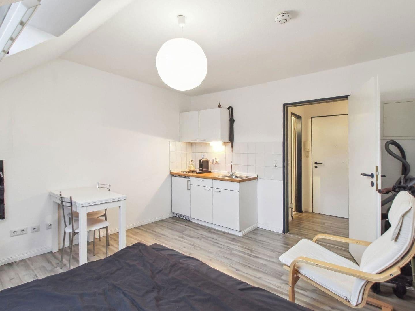 Predaj bytu 1-izbový 18 m², Hannover, Dolné Sasko Predaj bytu 1-izbový 18 m², Hannover, Dolné Sasko