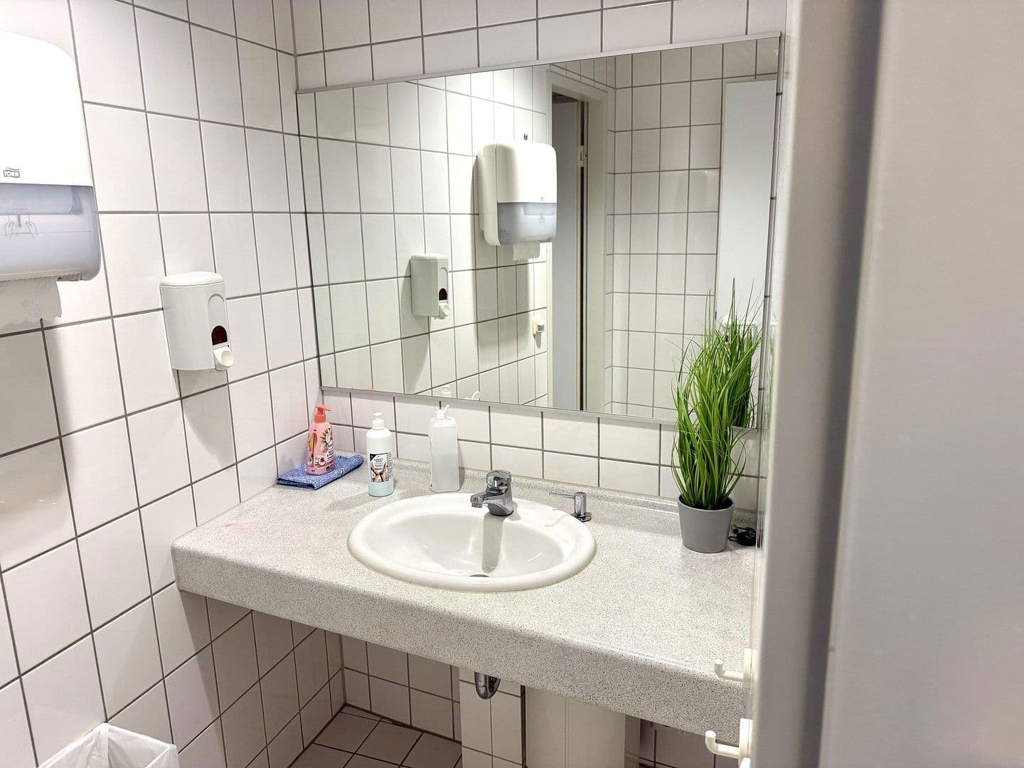 Prenájom kancelárie 210 m², Lübecker Straße 25-27, Schwerin - Altstadt, Meklenbursko-Predpomoransko Prenájom kancelárie 210 m², Lübecker Straße 25-27, Schwerin - Altstadt, Meklenbursko-Predpomoransko