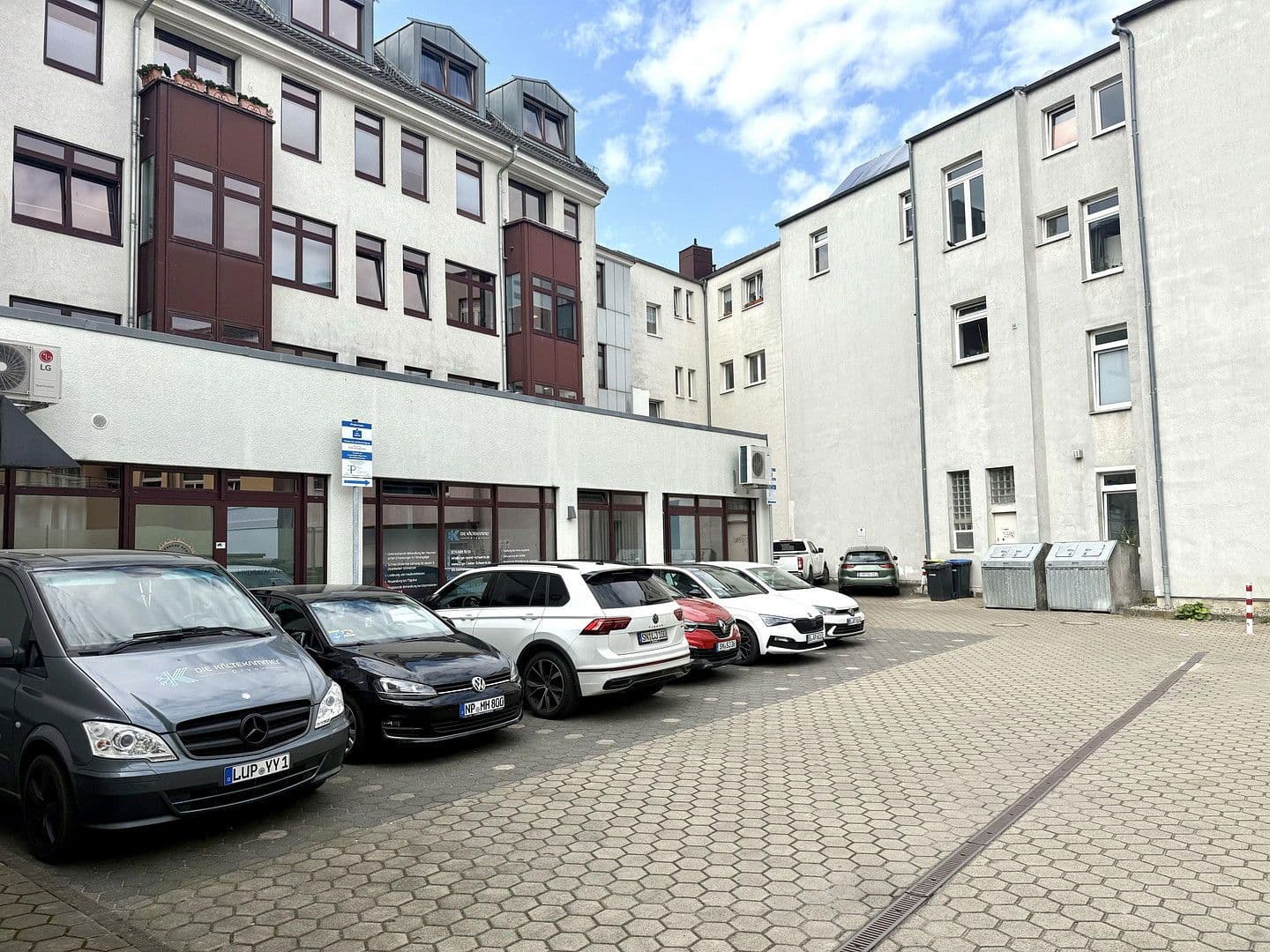 Prenájom kancelárie 210 m², Lübecker Straße 25-27, Schwerin - Altstadt, Meklenbursko-Predpomoransko Prenájom kancelárie 210 m², Lübecker Straße 25-27, Schwerin - Altstadt, Meklenbursko-Predpomoransko