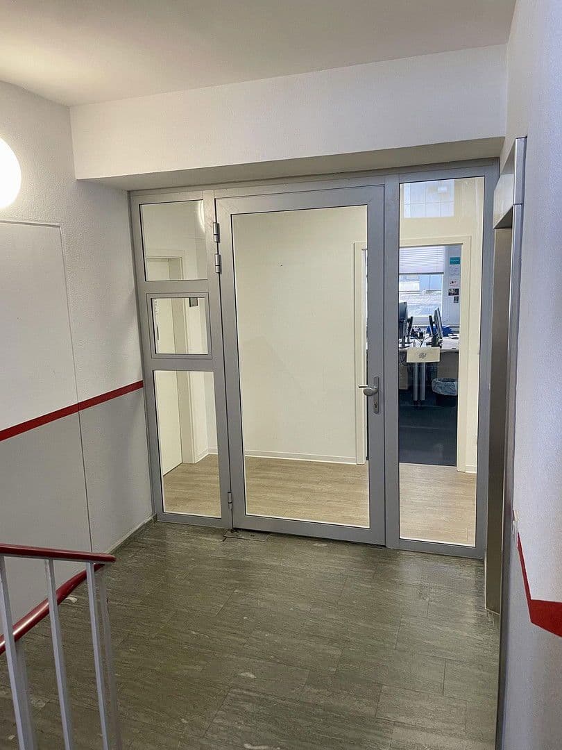 Prenájom kancelárie 250 m², Sophienblatt 82-86, Kiel, Šlezvicko-Holštajnsko Prenájom kancelárie 250 m², Sophienblatt 82-86, Kiel, Šlezvicko-Holštajnsko