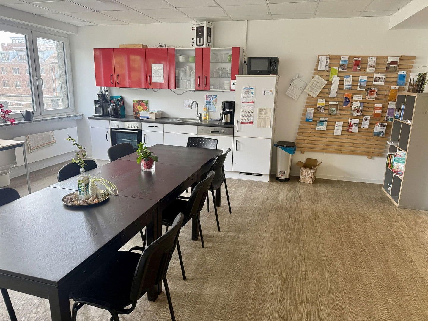 Prenájom kancelárie 250 m², Sophienblatt 82-86, Kiel, Šlezvicko-Holštajnsko Prenájom kancelárie 250 m², Sophienblatt 82-86, Kiel, Šlezvicko-Holštajnsko