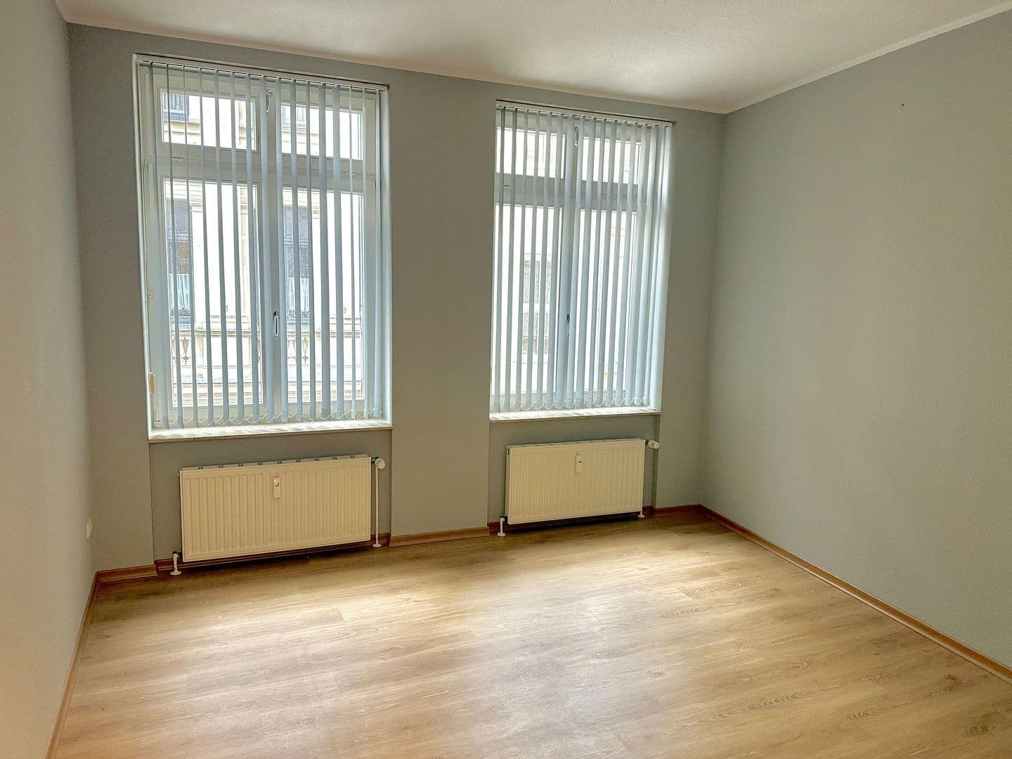 Prenájom kancelárie 60 m², Am Markt 2, Schwerin, Meklenbursko-Predpomoransko Prenájom kancelárie 60 m², Am Markt 2, Schwerin, Meklenbursko-Predpomoransko