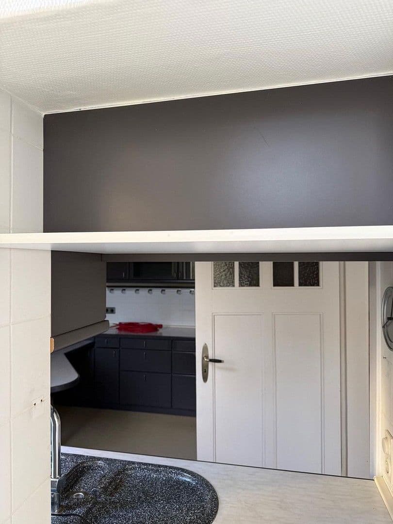 Prenájom bytu 7-izbový 220 m², Oldenburg (Oldenburg), Dolné Sasko Prenájom bytu 7-izbový 220 m², Oldenburg (Oldenburg), Dolné Sasko