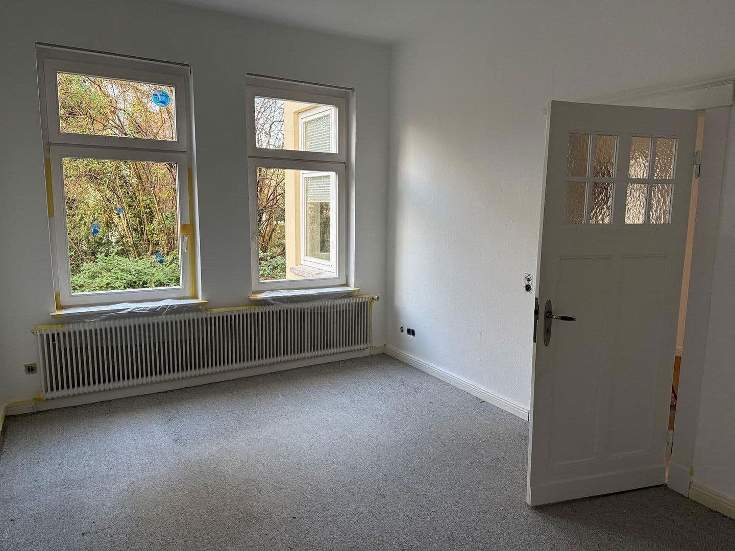 Prenájom bytu 7-izbový 220 m², Oldenburg (Oldenburg), Dolné Sasko Prenájom bytu 7-izbový 220 m², Oldenburg (Oldenburg), Dolné Sasko