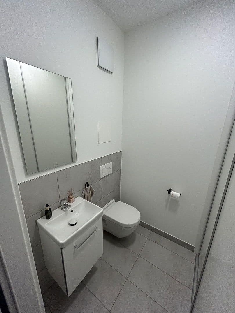 Prenájom bytu 3-izbový 86 m², Graben-Neudorf, Bádensko-Wurttembersko Prenájom bytu 3-izbový 86 m², Graben-Neudorf, Bádensko-Wurttembersko