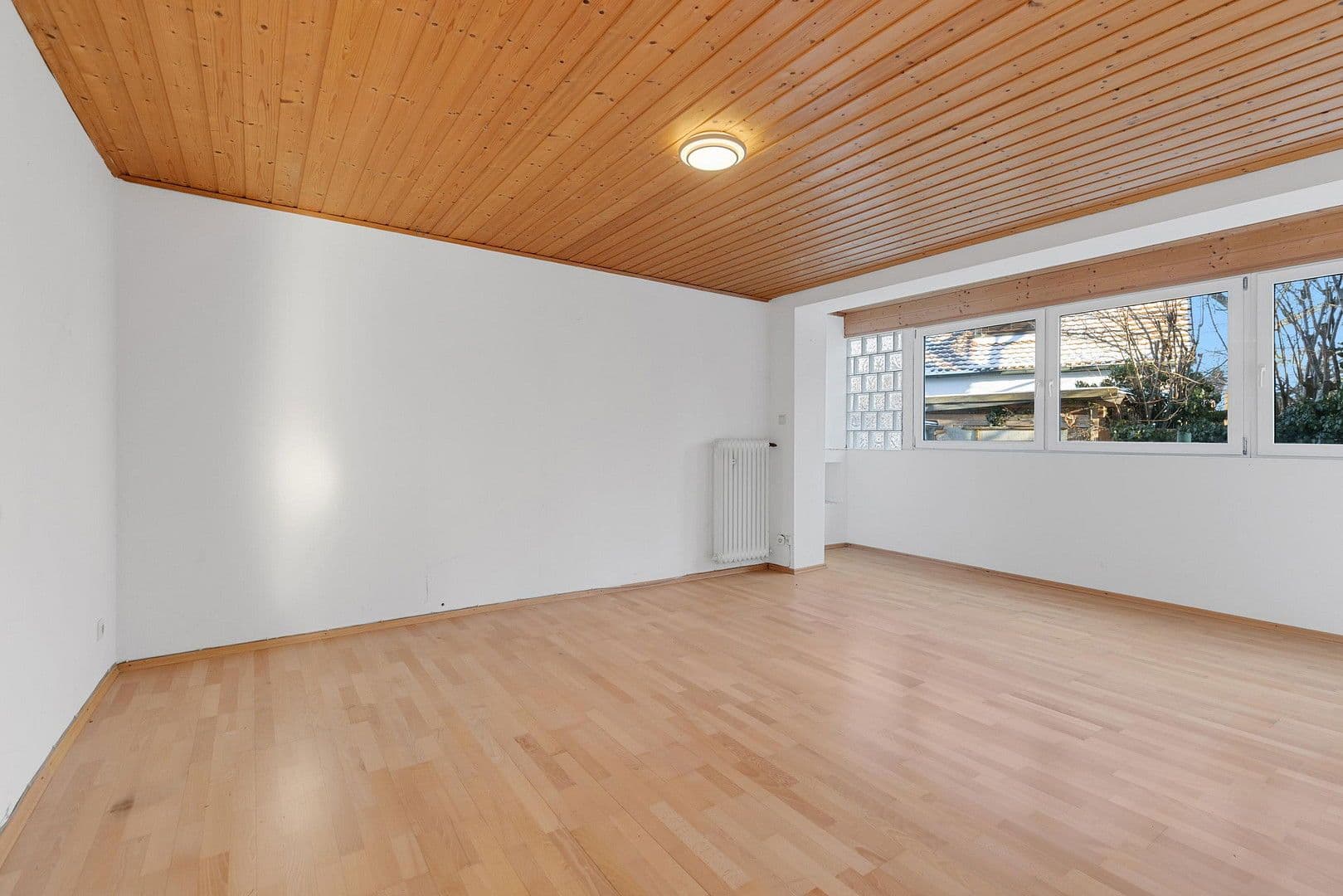 Predaj domu 210 m², pozemek 582 m², Wildenfelser Str. 23, München, Bavorsko Predaj domu 210 m², pozemek 582 m², Wildenfelser Str. 23, München, Bavorsko