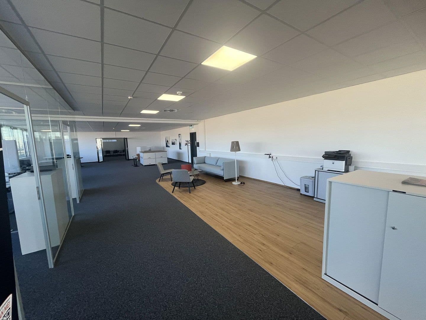 Prenájom kancelárie 1.100 m², Georg-Schumann-Str. 294, Leipzig, Sasko Prenájom kancelárie 1.100 m², Georg-Schumann-Str. 294, Leipzig, Sasko