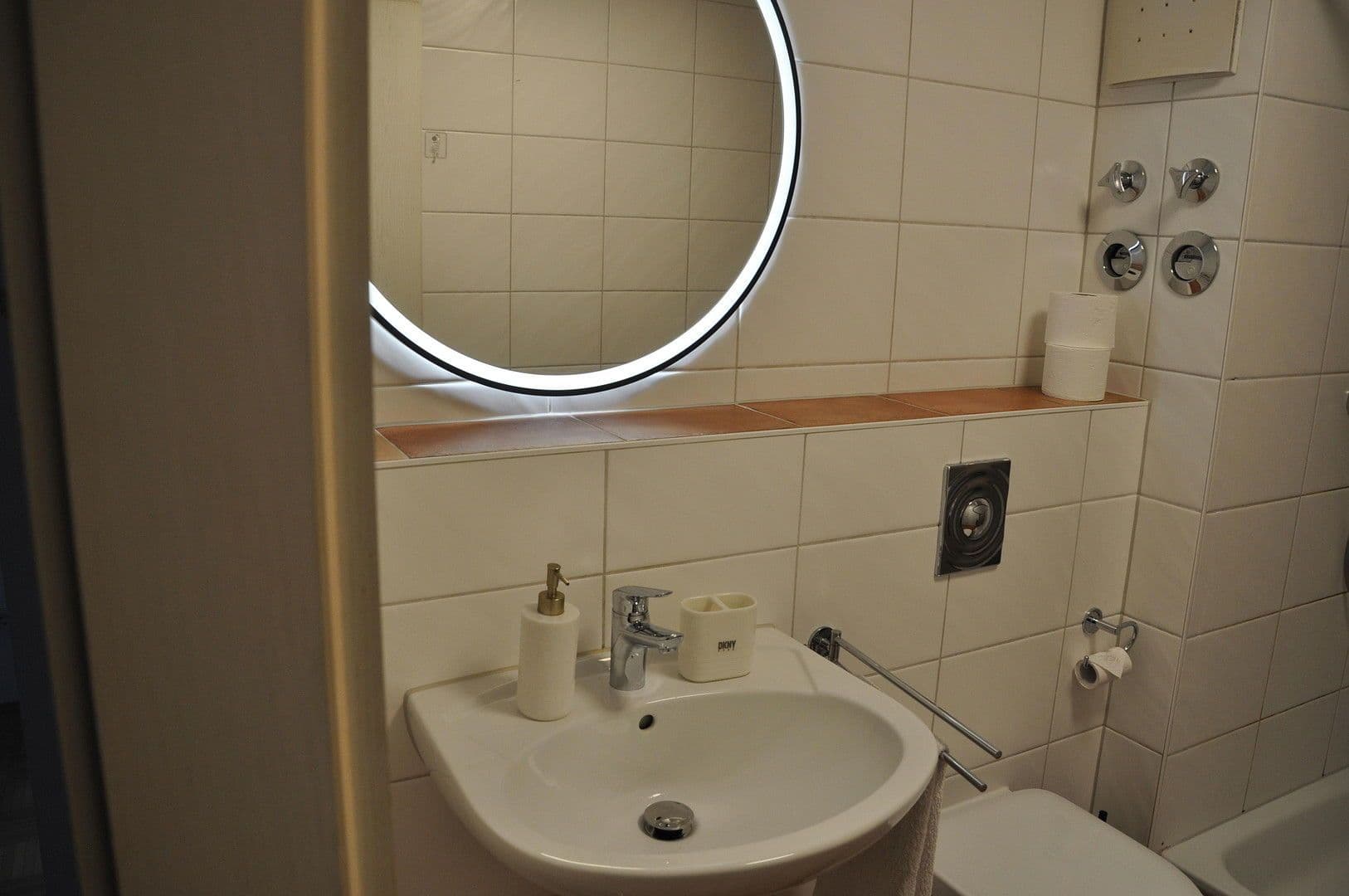 Predaj bytu 1-izbový 32 m², Bernhard-Lichtenberg-Straße 58, Karlsruhe, Bádensko-Wurttembersko Predaj bytu 1-izbový 32 m², Bernhard-Lichtenberg-Straße 58, Karlsruhe, Bádensko-Wurttembersko