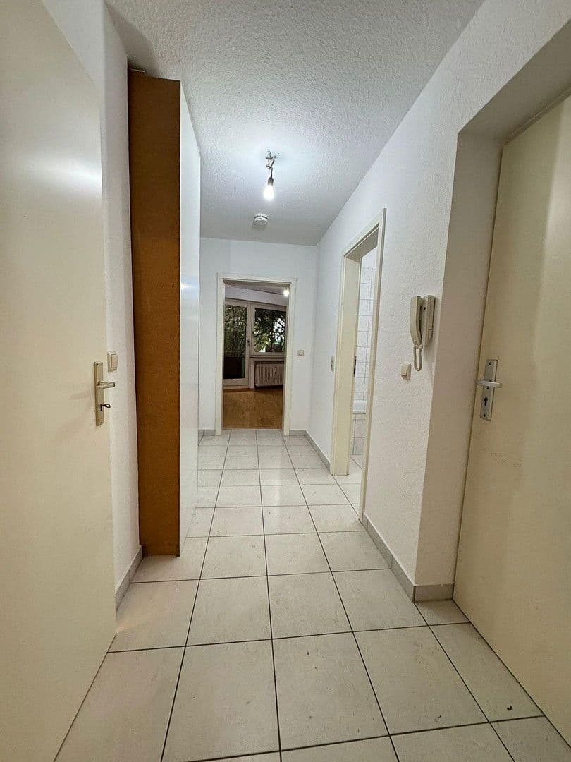 Prenájom bytu 1-izbový 39 m², Beethovenstraße 15, Frankfurt am Main, Hesensko Prenájom bytu 1-izbový 39 m², Beethovenstraße 15, Frankfurt am Main, Hesensko