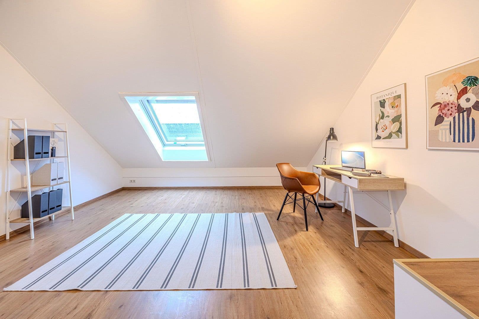 Predaj domu 141 m², pozemek 150 m², Johan-Kaiser-Ring 148, Hanau, Hesensko Predaj domu 141 m², pozemek 150 m², Johan-Kaiser-Ring 148, Hanau, Hesensko